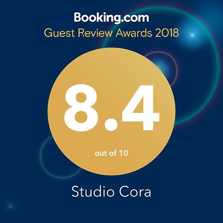 Studio Cora Apartamento Orşova Exterior foto